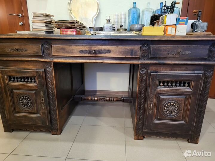 Антикварная мебель