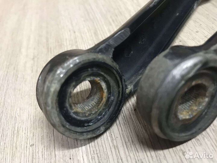 Поводки дворников Nissan primera p11