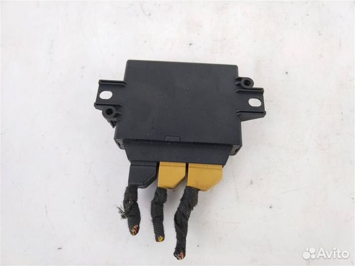 Блок управления парктрониками ауди Q7 2005