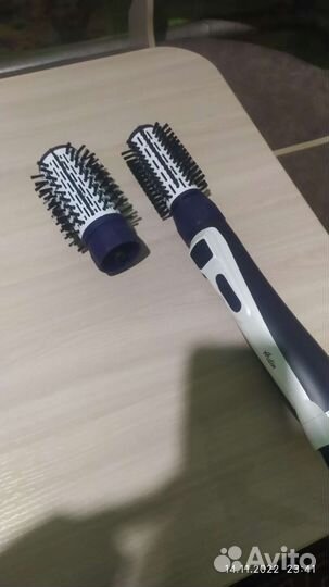 Фен щетка новая