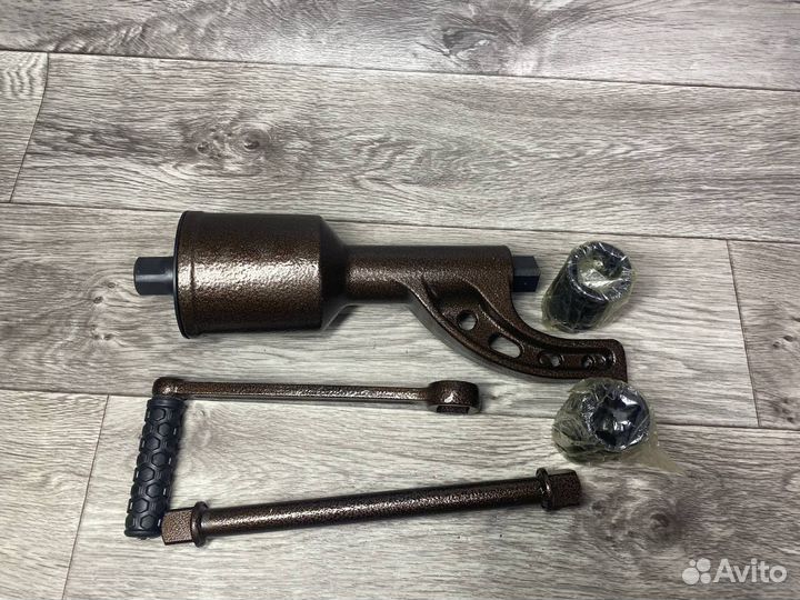 Гайковерт ручной с редуктором Rockforce