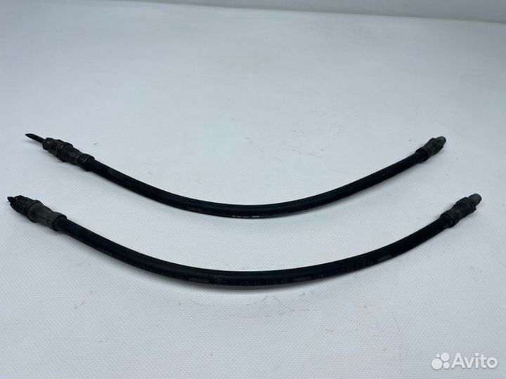 Шланг тормозной передний Mercedes-Benz C W204 1.8