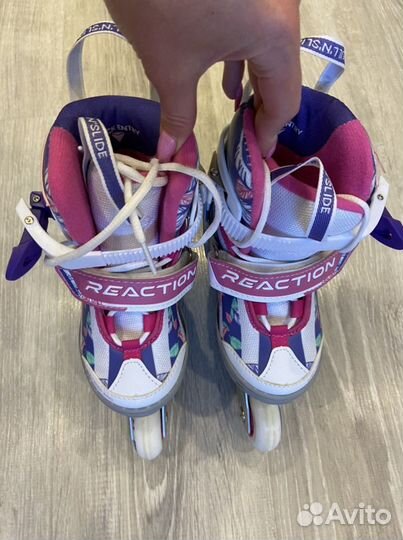 Роликовые коньки с амуницией, размер 26-31