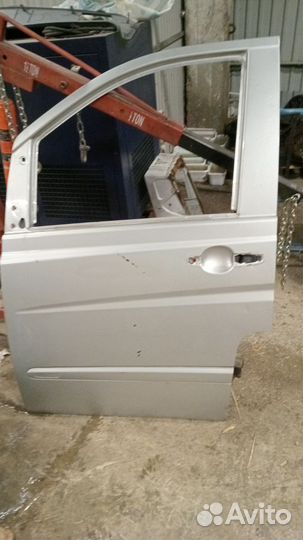 Дверь передняя левая vito 639 кузов