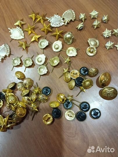 Погоны, шевроны новые и мало б/у, пилотка