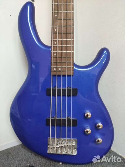 Cort - Бас гитара 5 струн