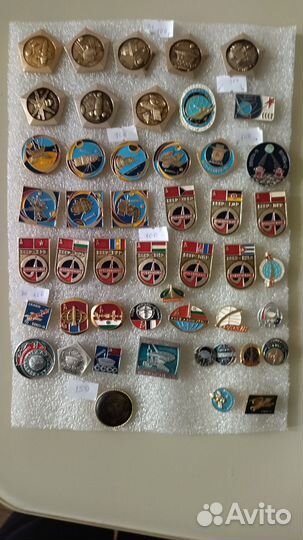 Значки Космос