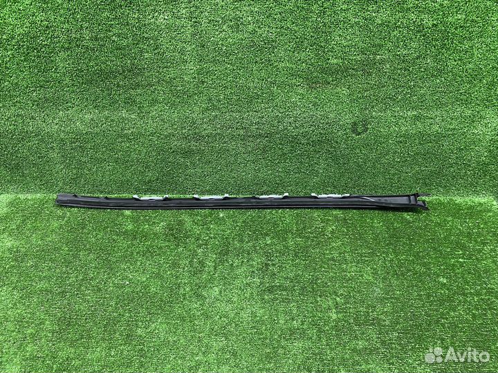 Водосточный желобок правый BMW X5 G05