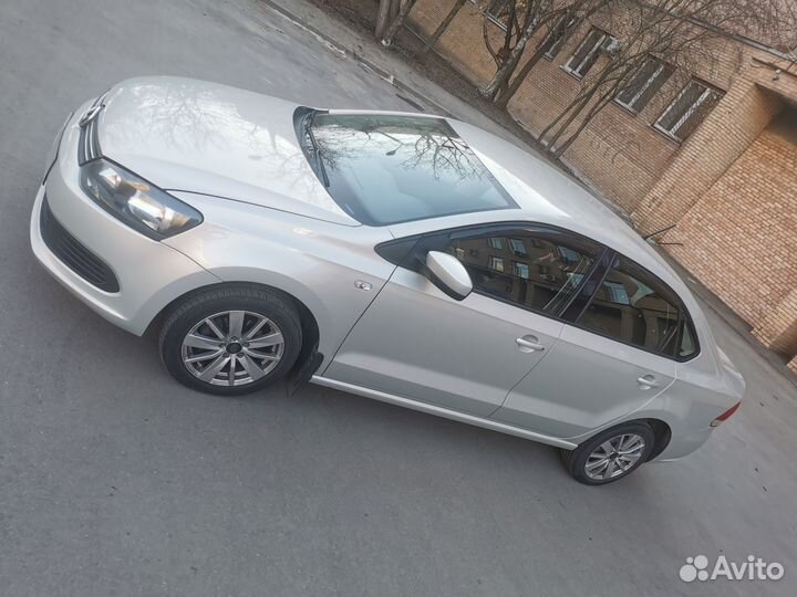 Volkswagen Polo 1.6 AT, 2013, 135 278 км