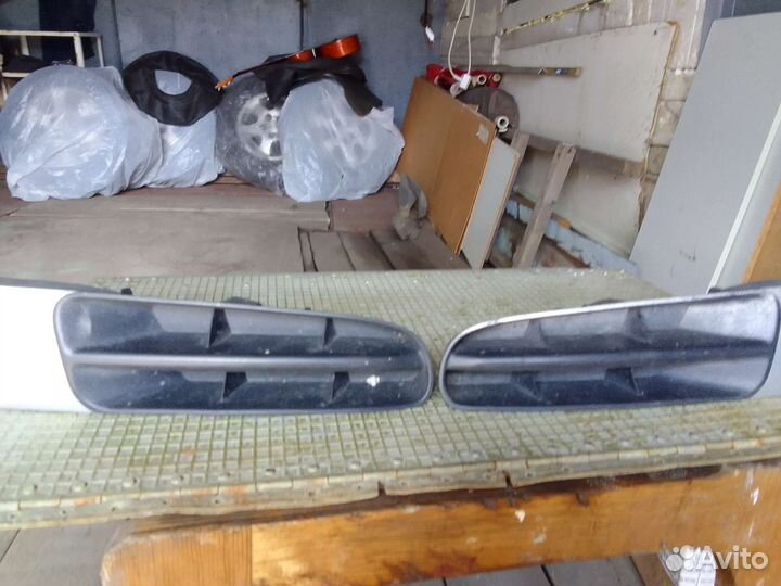 Заглушки в бампер toyota ipsum 10 кузов