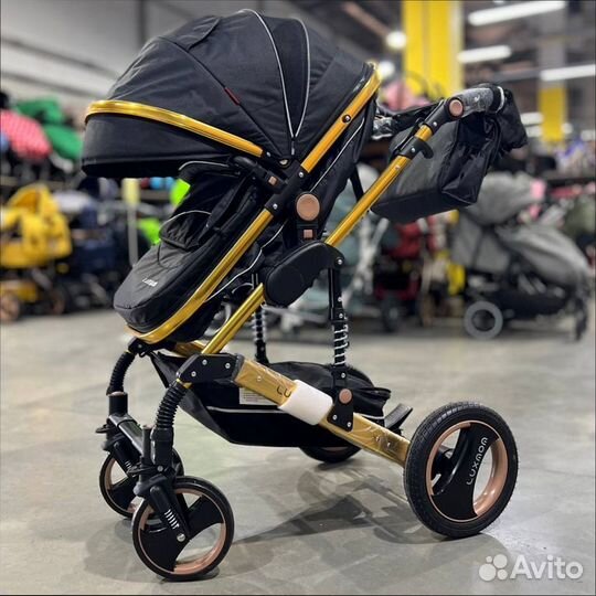 Прогулочная коляска