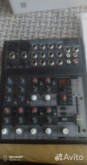 Микшерный пульт behringer 1002 FX