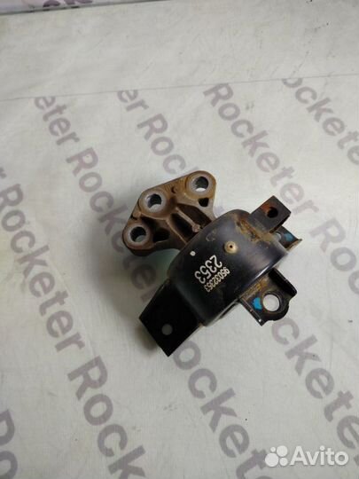 Опора двс левая Chevrolet Cobalt 2014