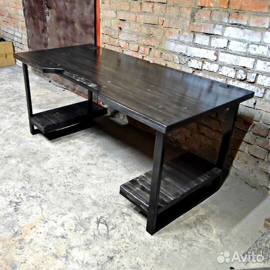 Игровой компьютерный стол лофт