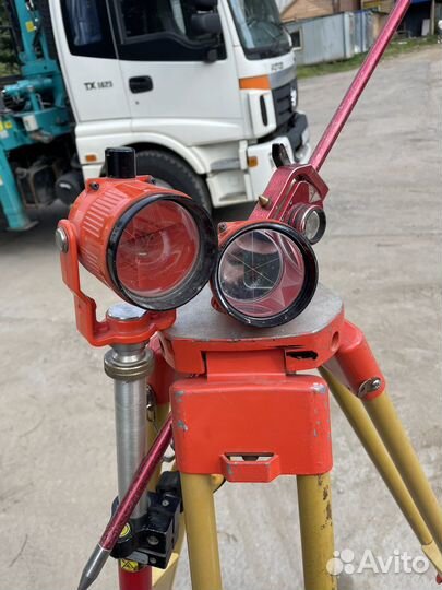 Штатив,вешка,призма sokkia