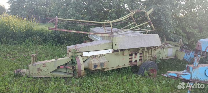 Пресс-подборщик Fortschritt К-454, 1998