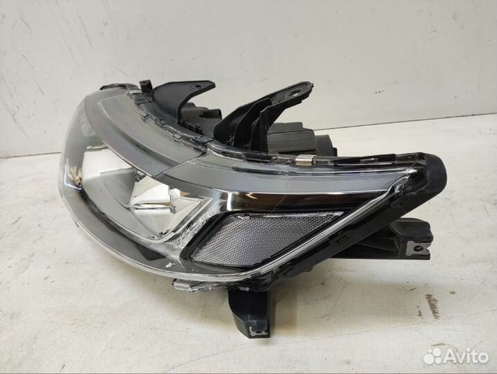 Фара левая Mitsubishi Outlander 3 2015