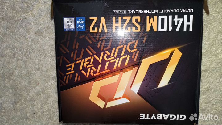 Материнская плата