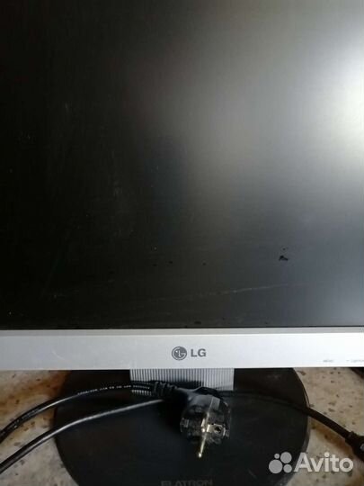 Монитор LG flatron