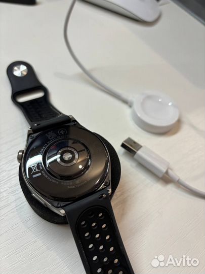 Huawei Watch GT 3 Pro titanium