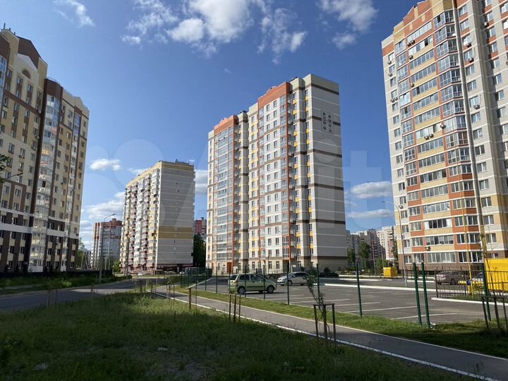2-к. квартира, 73,1 м², 3/16 эт.