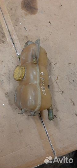 Бачок расширительный Opel Omega B