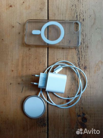 Зарядное устройство для iPhone