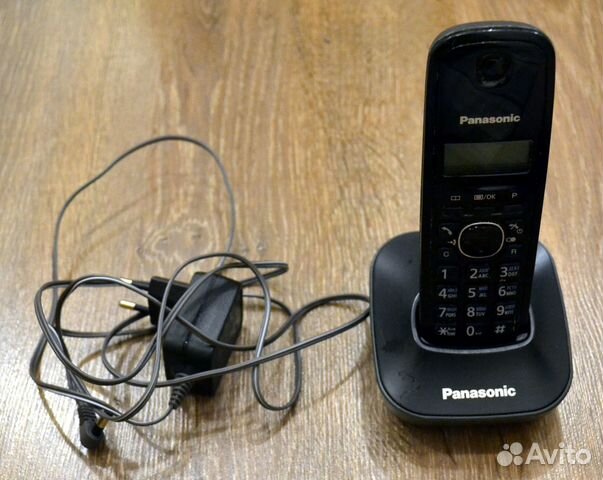 Радиотелефон Panasonic KX-TG1611RU черный