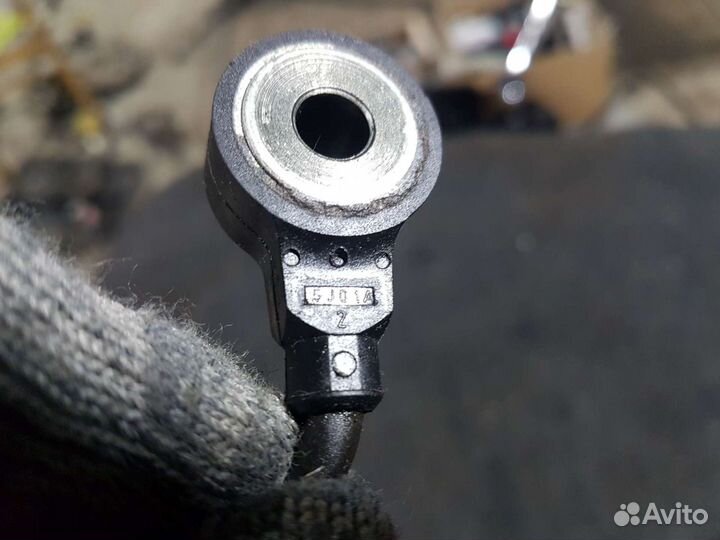 Датчик детонации Mazda 3 BK LF