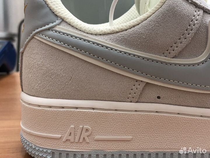 Nike air force 1 lux