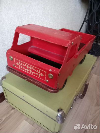 Деревянный автомобиль СССР