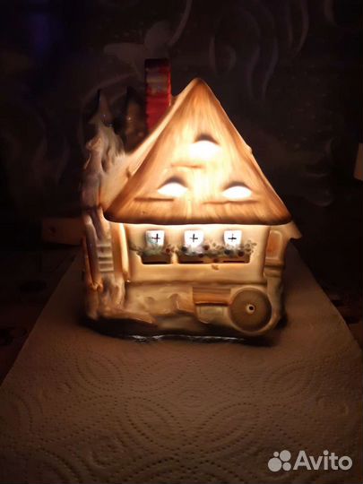Светильник, домик, фарфор гдр