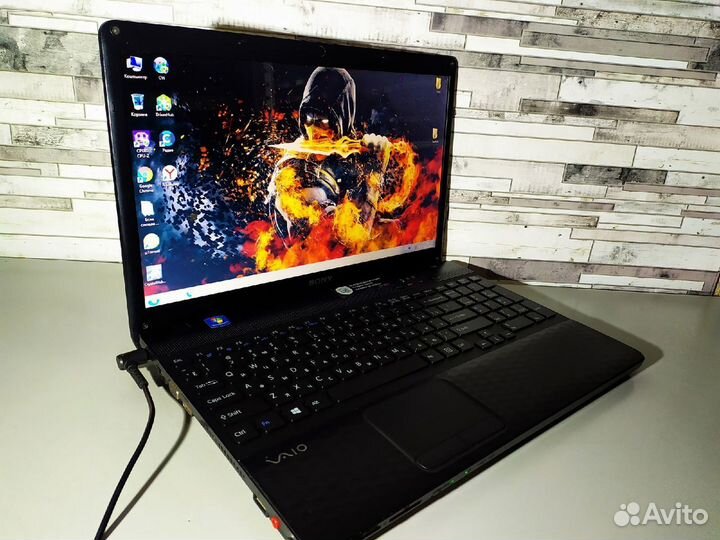 Sony Vaio PCG-71C12V - 2 Ядра \ 2 Озу \ 160 HDD