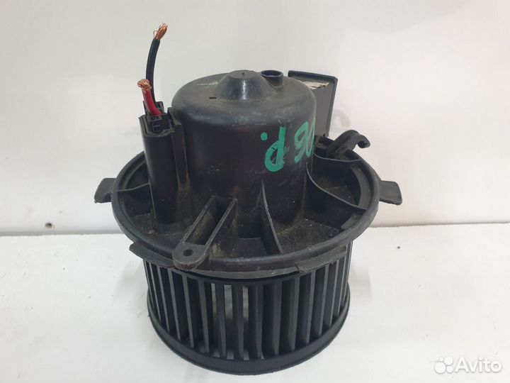 Моторчик печки отопителя Peugeot 206