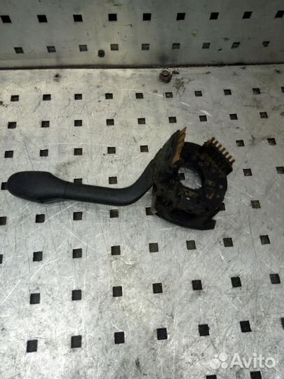 Переключатель поворотов подрулевой Volkswagen Golf