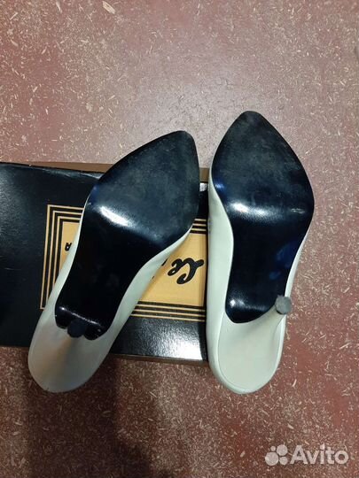 Туфли женские 35 размер