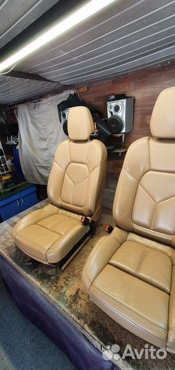 Сидения Porsche Cayenne 958