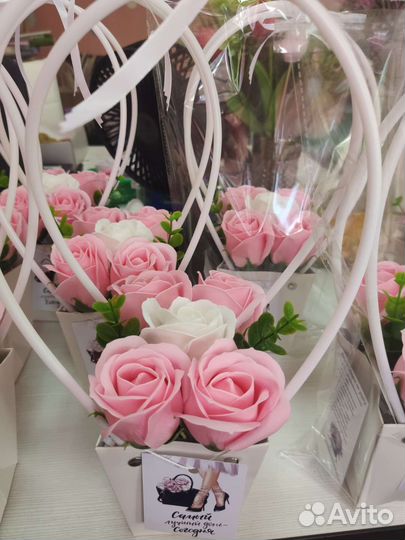 Букет из мыльных роз на 1 сентября