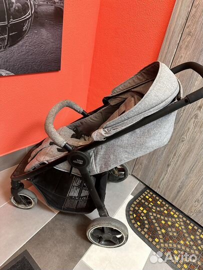 Прогулочная коляска britax romer