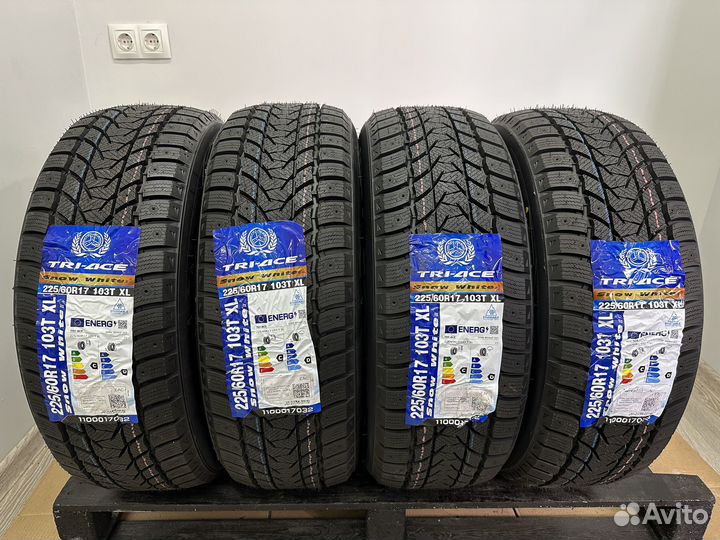 Tri Ace Snow White II 225/60 R17 103T