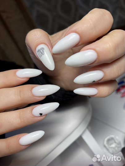 Мастер маникюра и педикюра