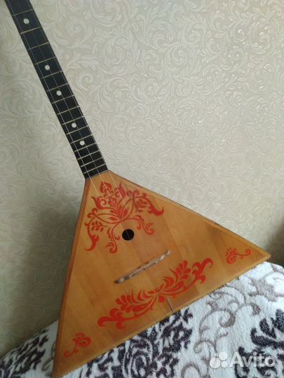 Балалайка-балалаечка