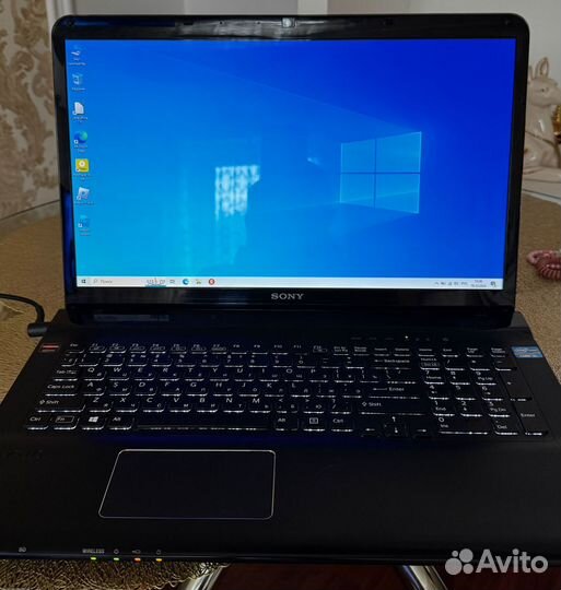 Ноутбук Sony Vaio SVE1712T1RB