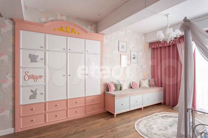 4-к. квартира, 153,6 м², 15/19 эт.