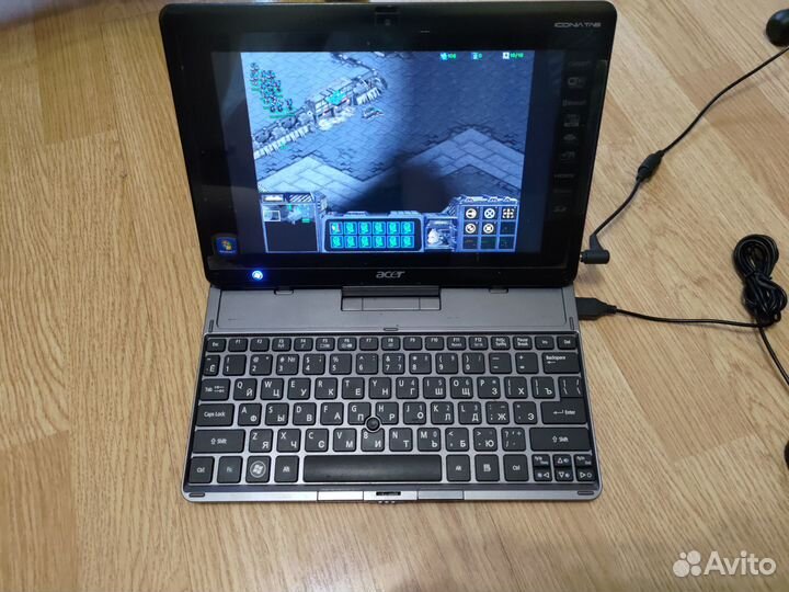 Планшет Acer Iconia Tab W500