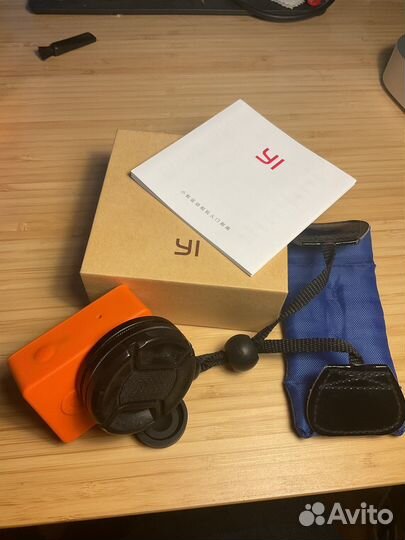 Экшен камера xiaomi yi basic edition