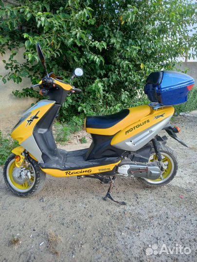 Продам скутер