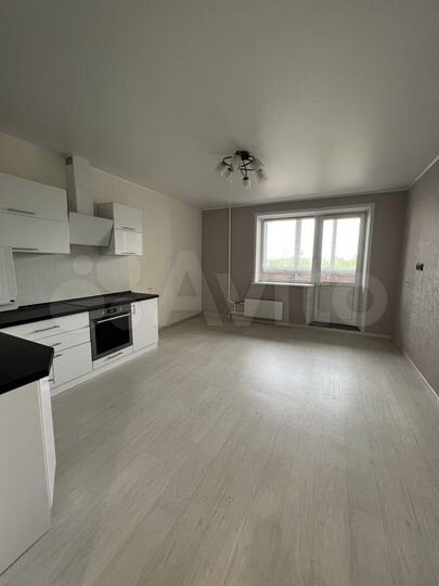 3-к. квартира, 82 м², 3/9 эт.