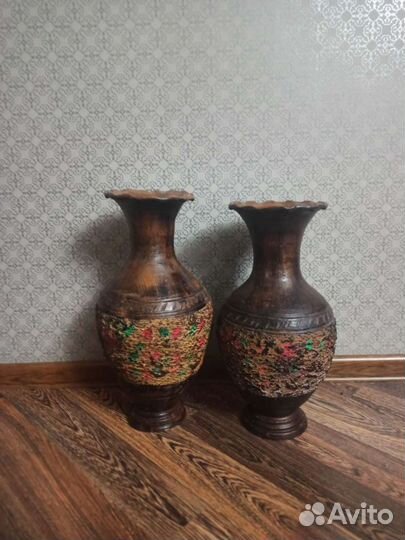 Статуэтка лебеди, вазы