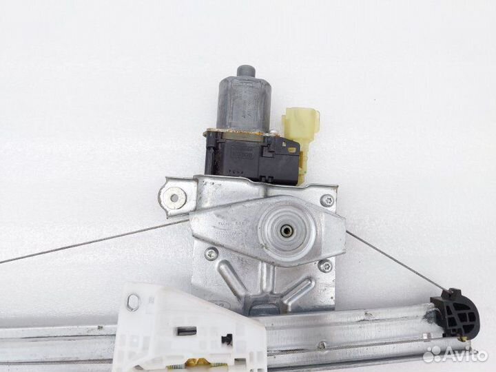 Стеклоподъемник электрический задний правый Ford